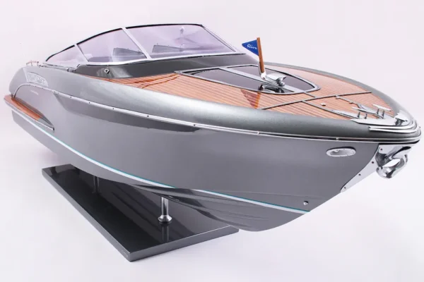 Riva Rivamare ("Grey Shark") – Bild 2