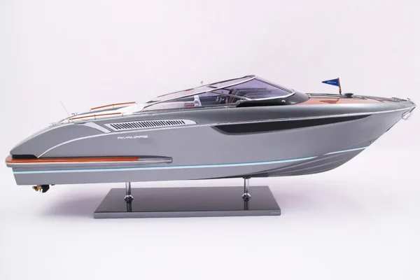 Riva Rivamare ("Grey Shark") – Bild 3