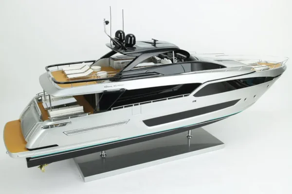 Riva Argo 90′ Regal Silver – Bild 2