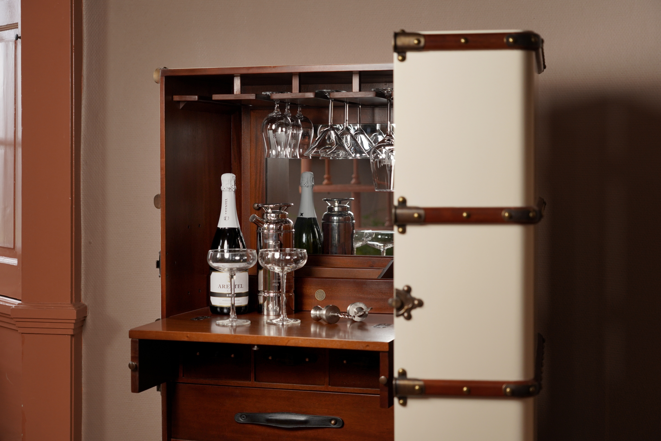 Stateroom Bar, Cremeweiß – Bild 5