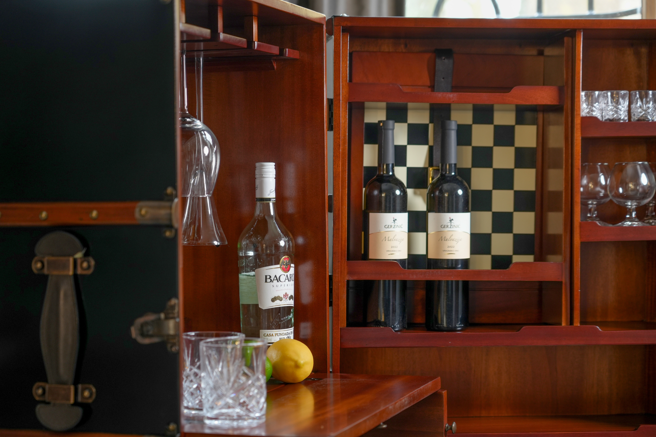 Stateroom Bar, Schwarz – Bild 9