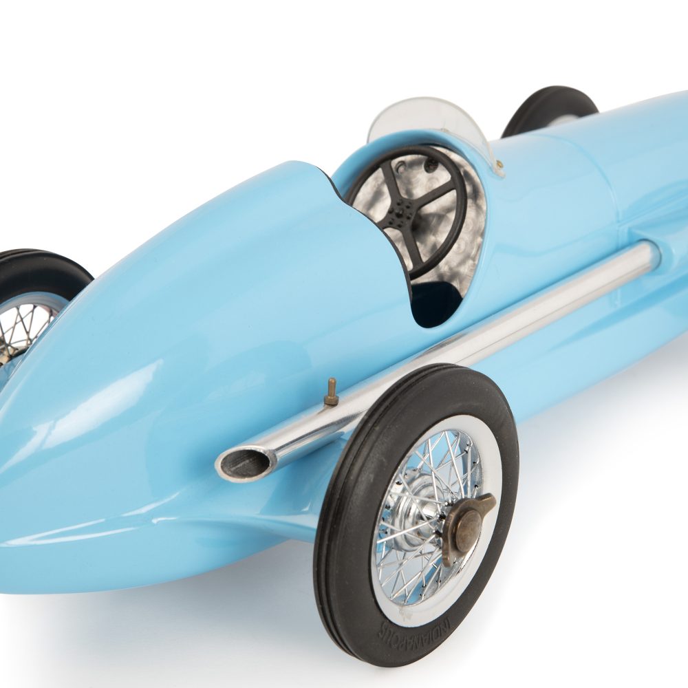 Blauer Rennwagen – Bild 7